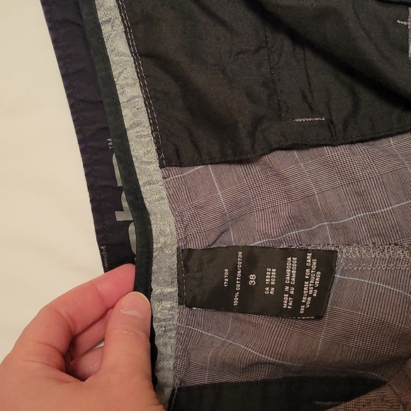 Gotcha Men's Grey Plaid Shorts- Size 38 - Picture 13 of 13